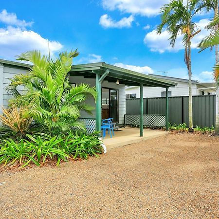 Cane Village Holiday Park Bundaberg Extérieur photo