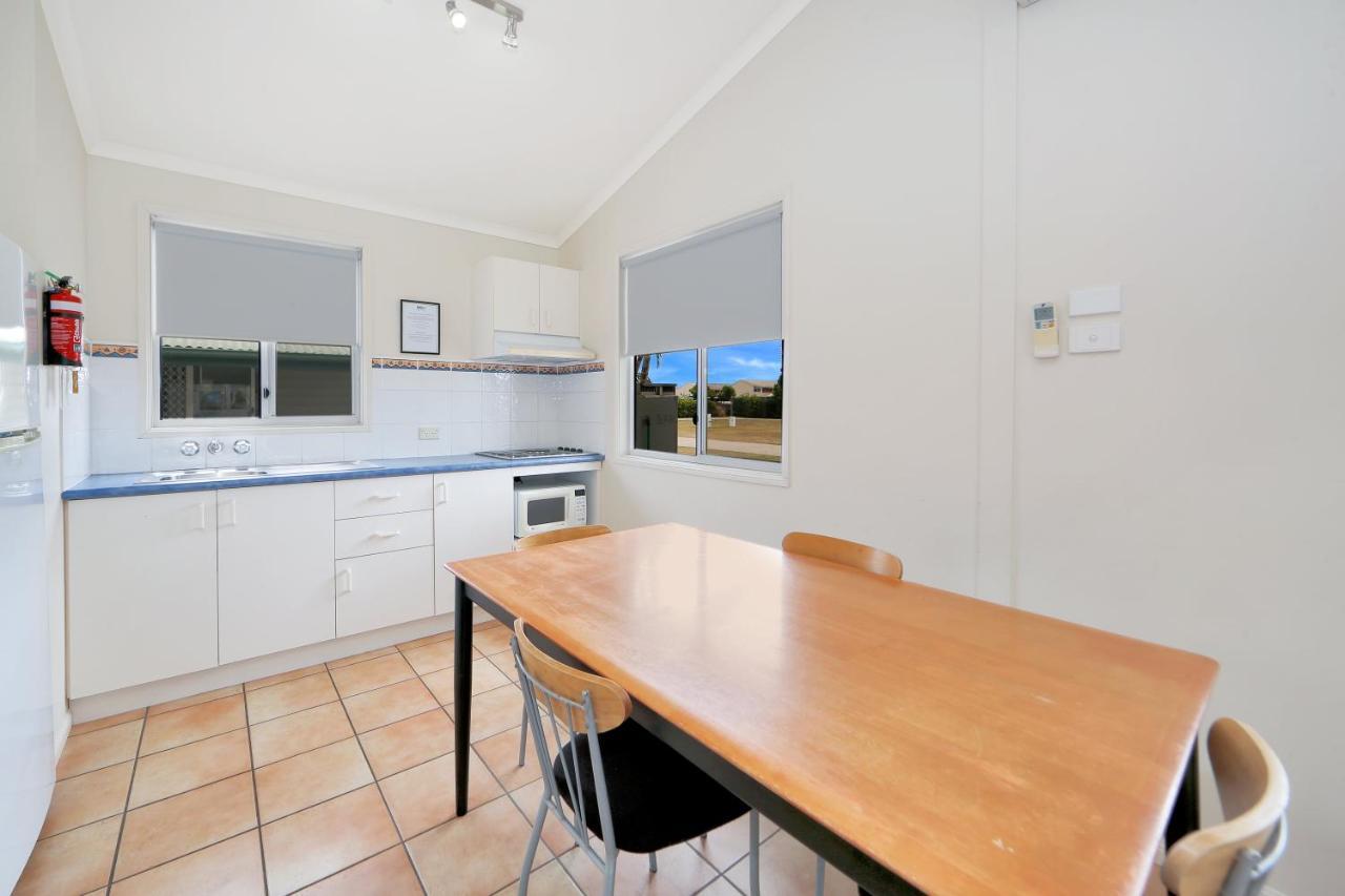 Cane Village Holiday Park Bundaberg Extérieur photo