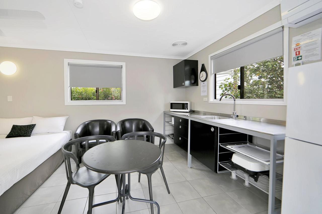 Cane Village Holiday Park Bundaberg Extérieur photo