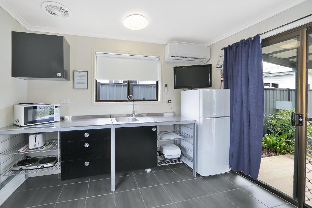 Cane Village Holiday Park Bundaberg Extérieur photo