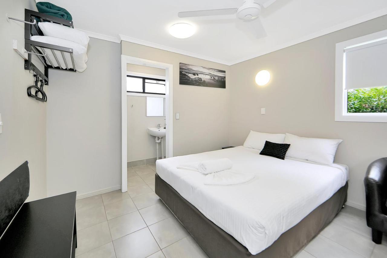 Cane Village Holiday Park Bundaberg Extérieur photo