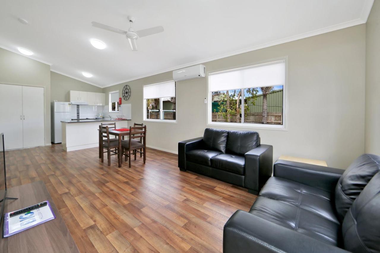 Cane Village Holiday Park Bundaberg Extérieur photo