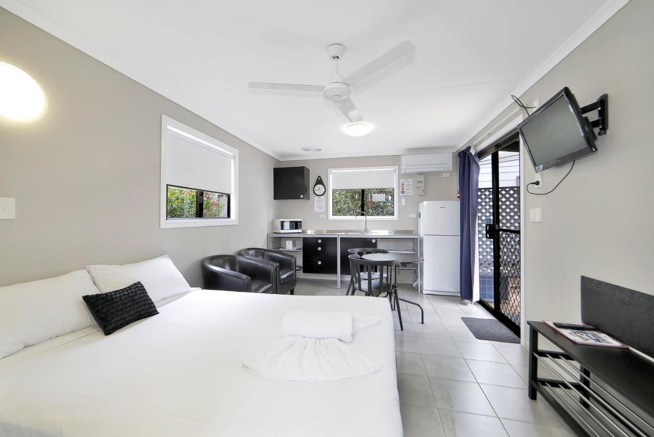 Cane Village Holiday Park Bundaberg Extérieur photo