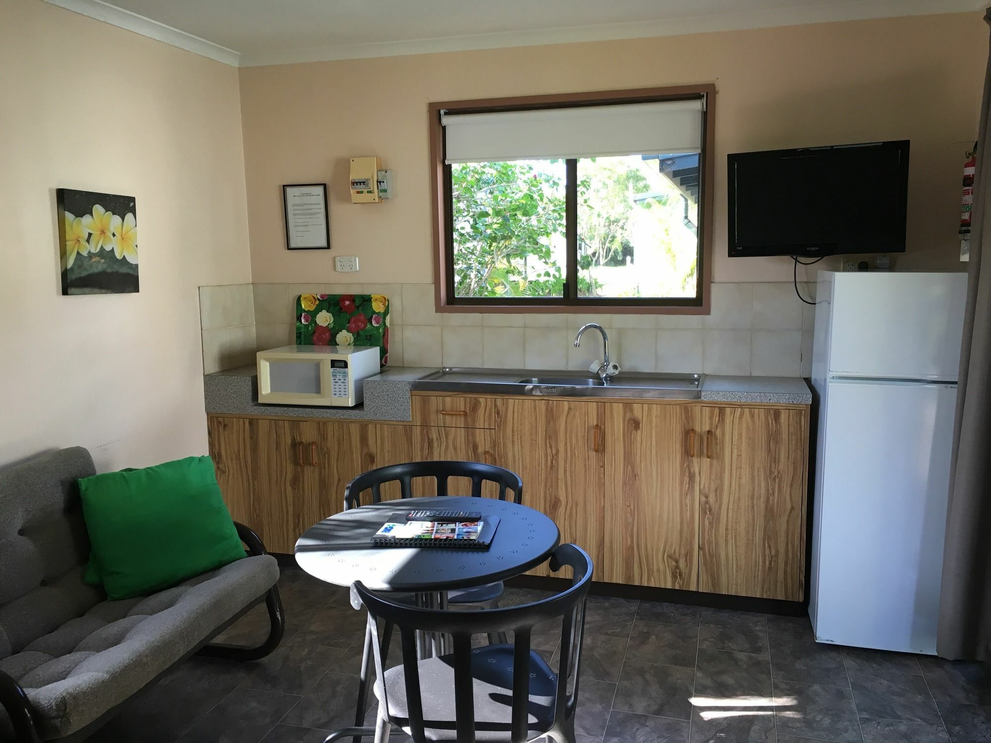 Cane Village Holiday Park Bundaberg Extérieur photo